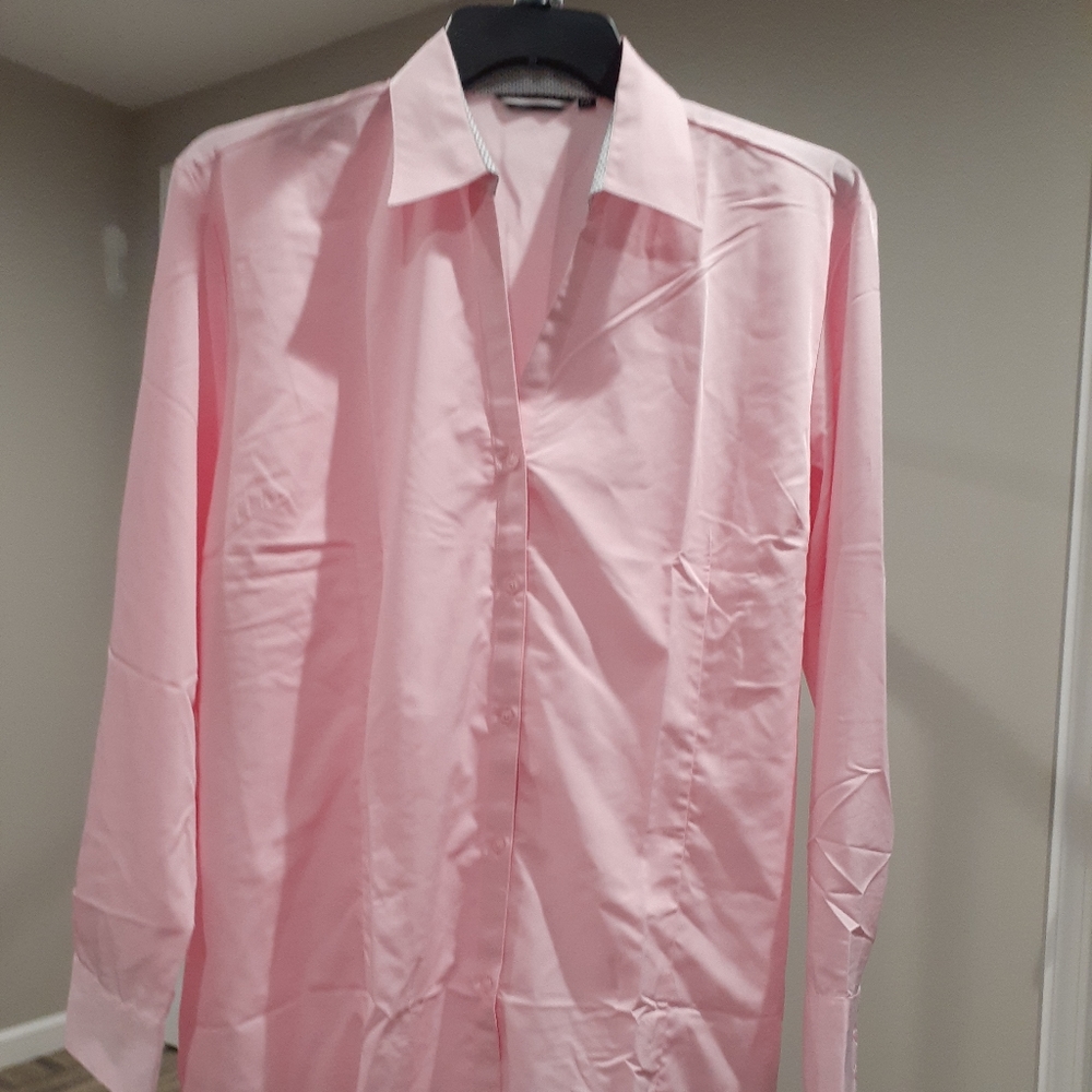 #116 NWOT Women's Plus Blouse
